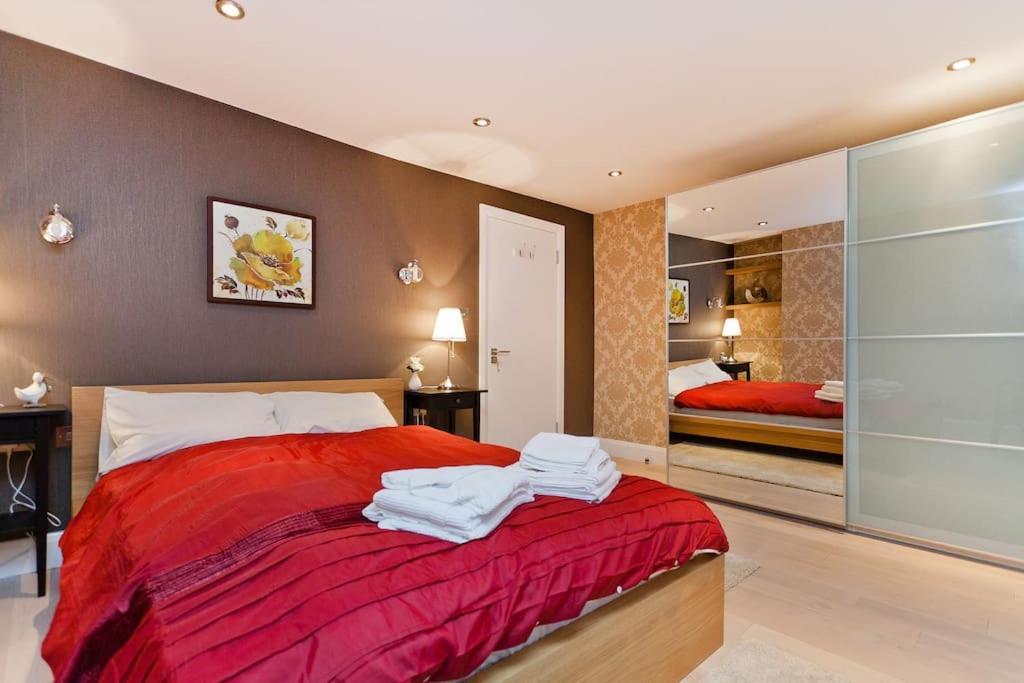Whole House In Central Camden Town Лондон Экстерьер фото